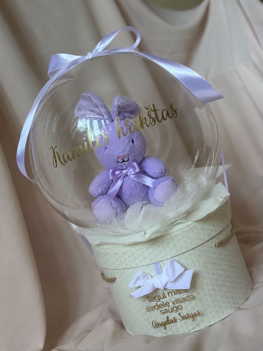 Personalized gift in a balloon - Purple bunny