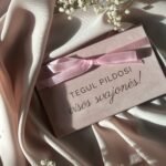Бархатный конверт для подарка – Бархатный бантик